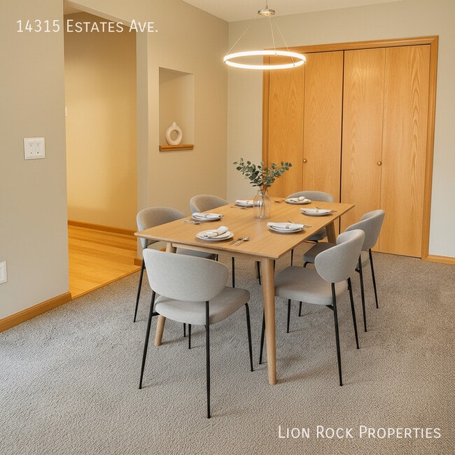 Foto del edificio - 14315 Estates Ave