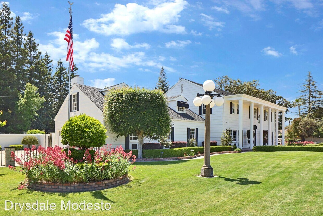 Primary Photo - 5 br, 5 bath House - 2837 Scenic Bend