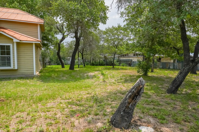 Building Photo - 24306 Romin Dr