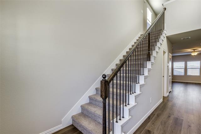 Building Photo - 204 Travine Dr