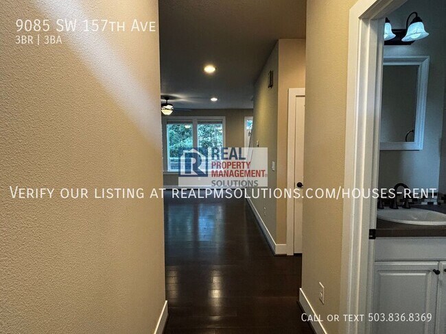Foto del edificio - 9085 SW 157th Ave