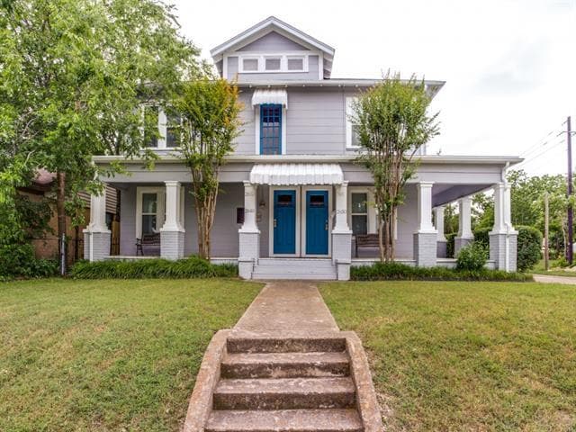 Primary Photo - 2650 Gladstone Dr