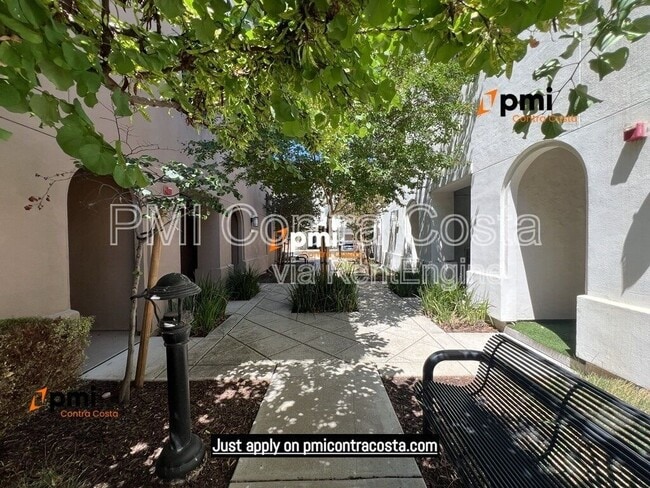 Foto del edificio - 5217 S Esprit Lp