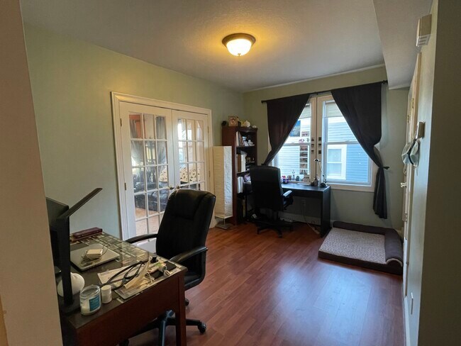 Foto del edificio - 331 Williams St
