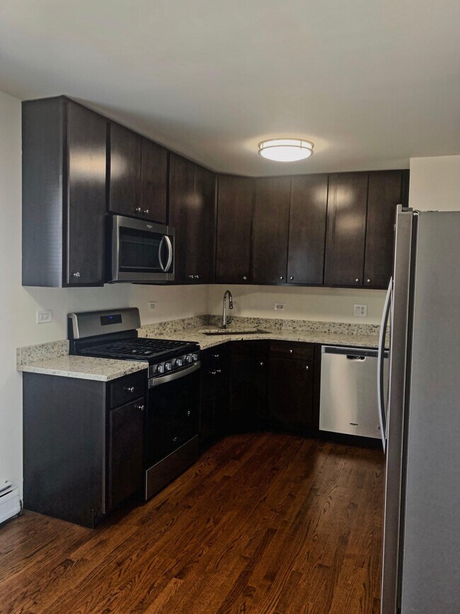 Foto del edificio - 1247 Clinton Ave