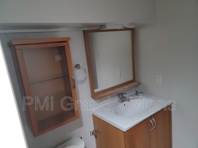 Foto del edificio - 1827 10th St