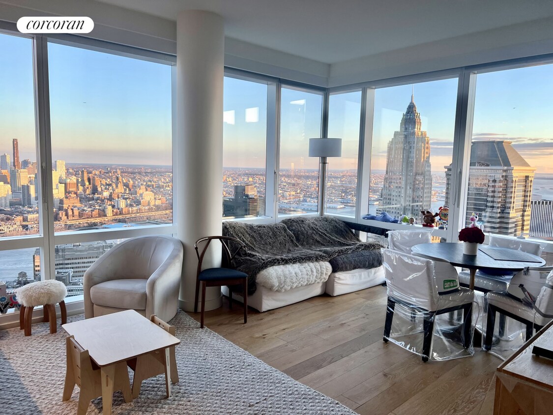 19 Dutch St, New York, NY 10038 Room for Rent in New York, NY