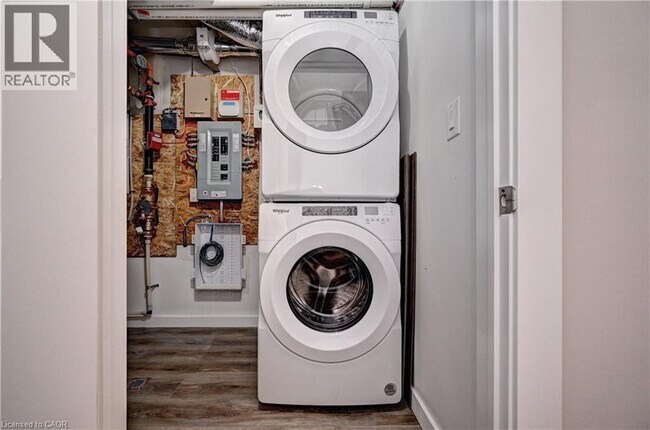 Building Photo - 118 Gravel Ridge Trail