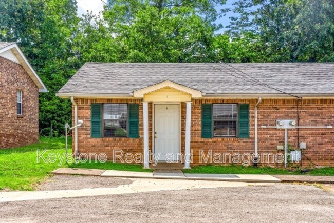 Building Photo - 1375 Thompsonville Ln