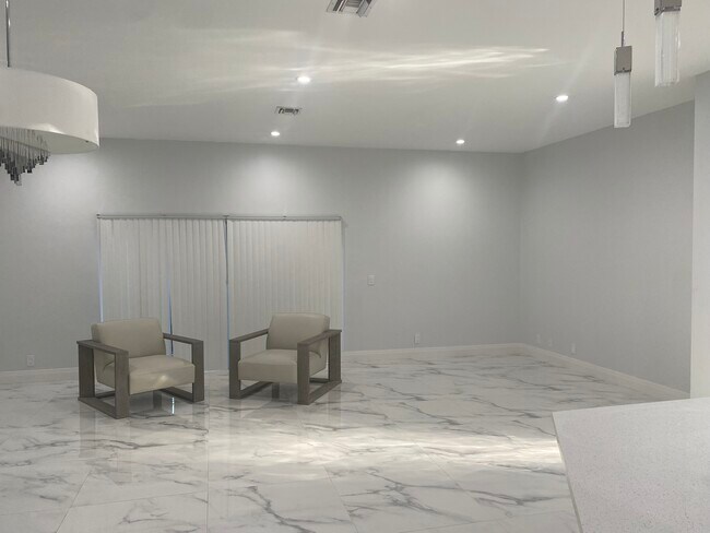 Foto del edificio - 2941 SW 18th Ter