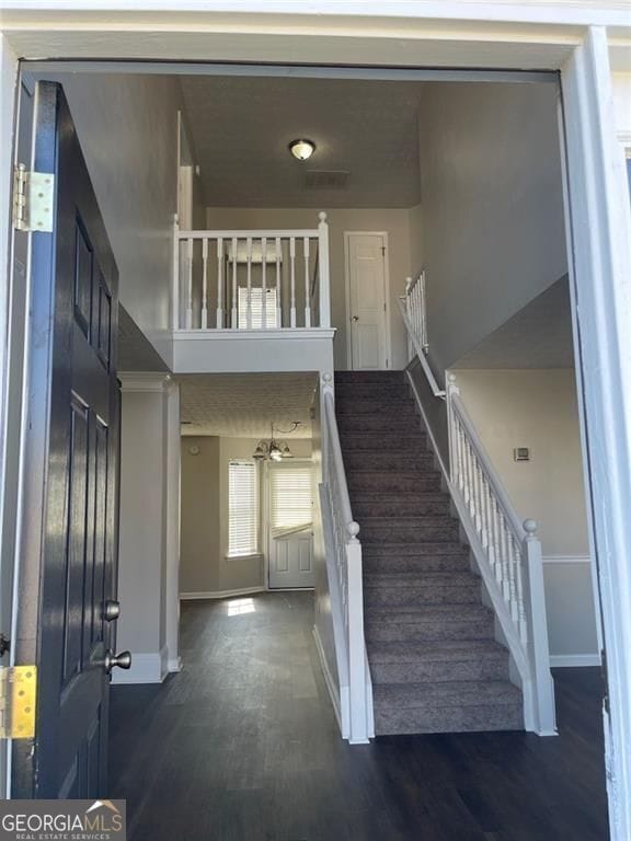 Building Photo - 700 Cannoli Ct