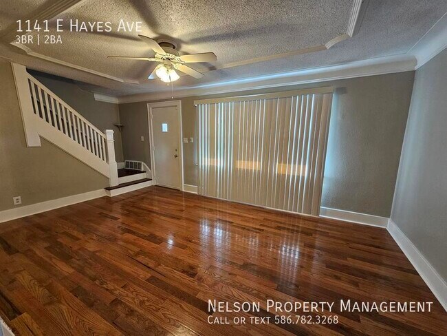 Foto del edificio - 1141 E Hayes Ave