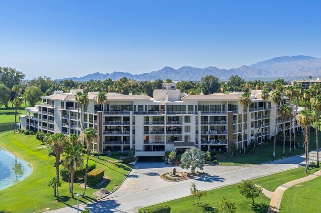 Foto del edificio - 900 Island Dr