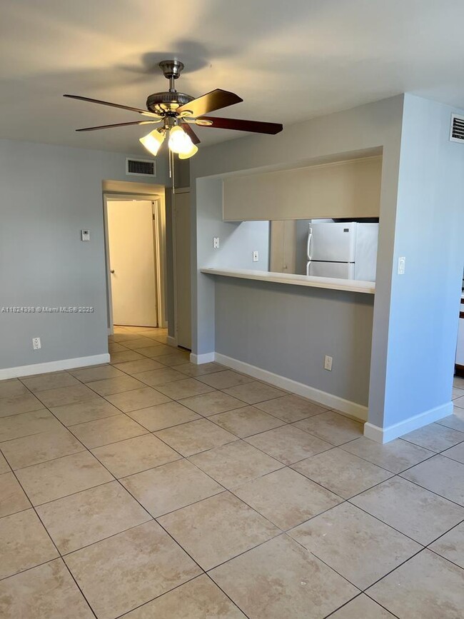 Building Photo - 15295 SW 106th Ln