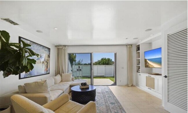 Foto del edificio - 28711 Pacific Coast Hwy
