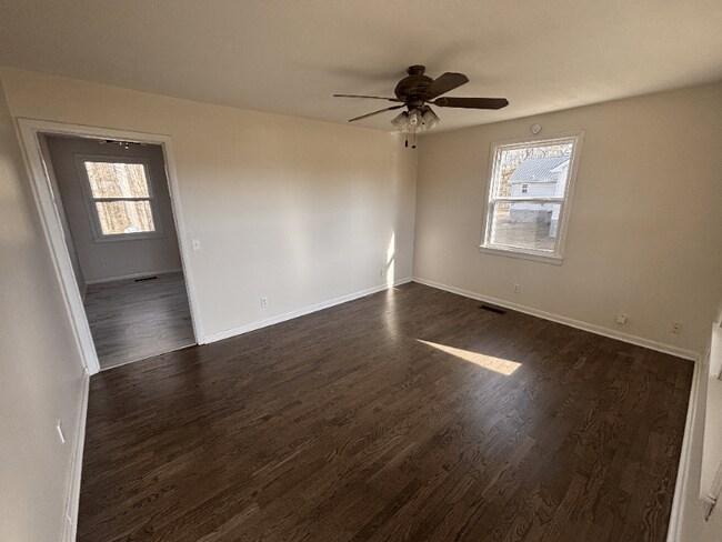 Foto del edificio - 101 Circle Dr