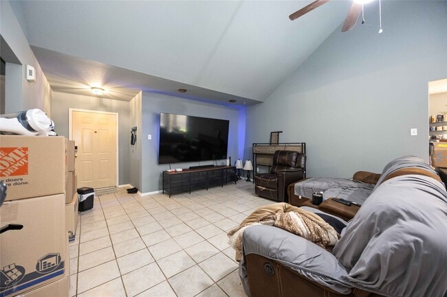 Building Photo - 4517 Fox Run St