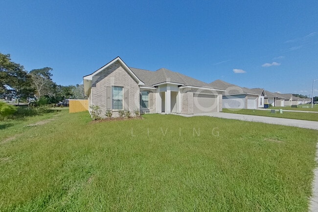 Foto del edificio - 302 Carencro St