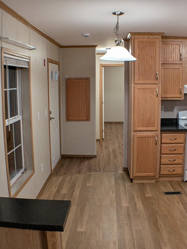 Foto del edificio - 47 Dudley Plz