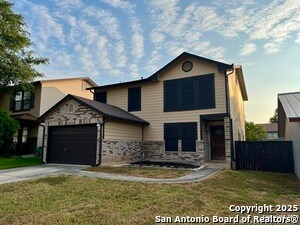 Foto principal - 15418 Walnut Creek Dr