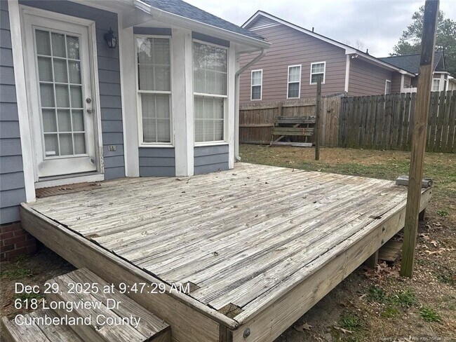 Foto del edificio - 618 Longview Dr