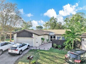Building Photo - 13416 SW 108th St Cir N