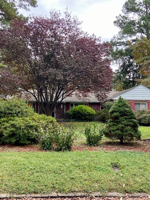 Primary Photo - 5640 Lakewood Dr