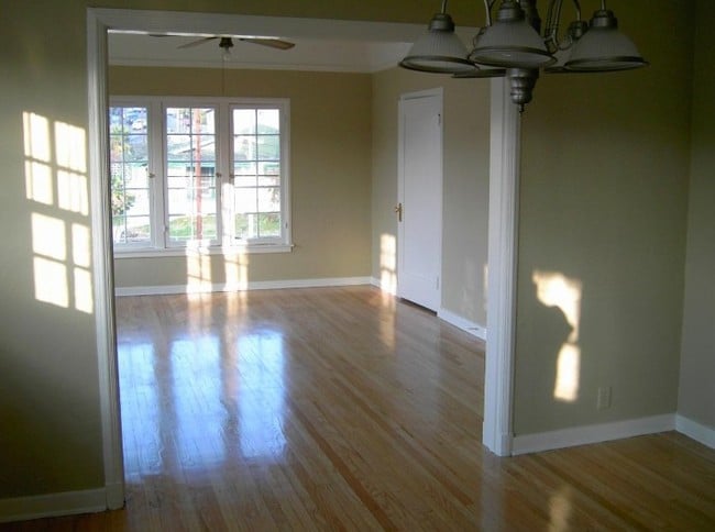 Interior Photo - 1334 Lake Shore Ave