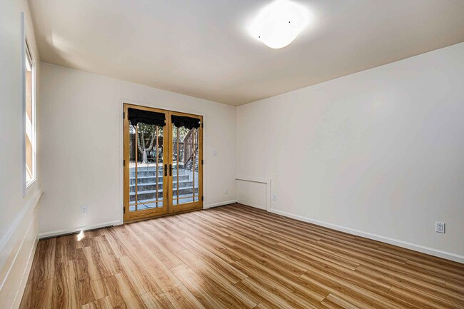 Foto del edificio - 1703 Broadway