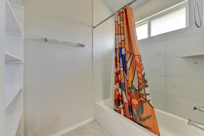Foto del edificio - 236 Trailside Ln