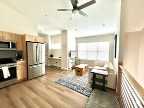 Building Photo - 107 Park Ave