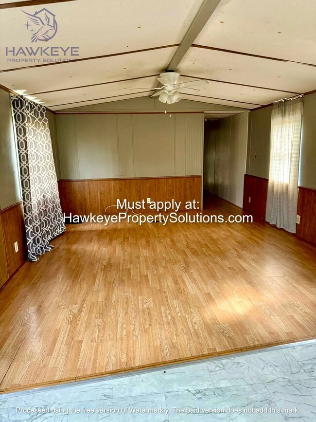 Foto del edificio - 8630 Grimes Rd