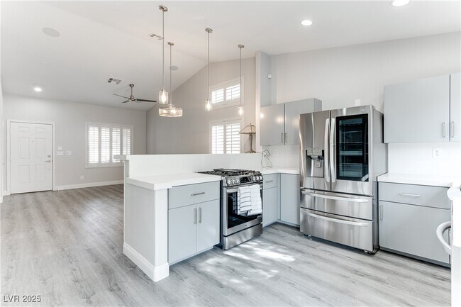 Foto del edificio - 10229 Anoka Ave