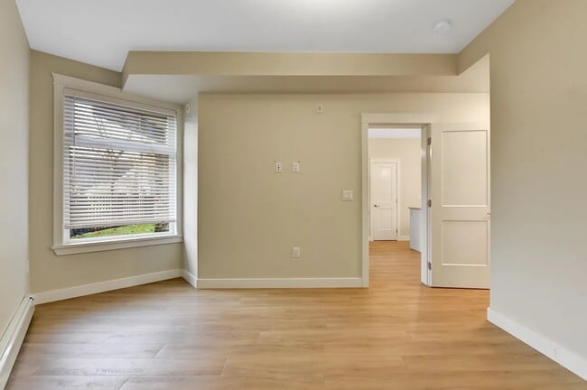 Building Photo - 11077 Ravine Rd