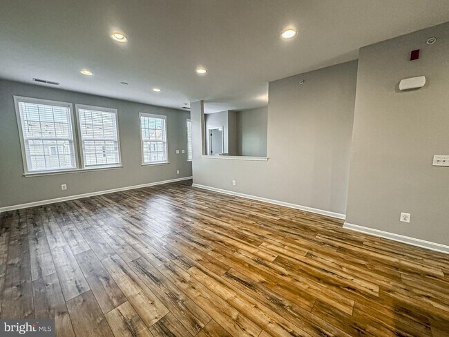 Foto del edificio - 42212 Water Iris Terrace