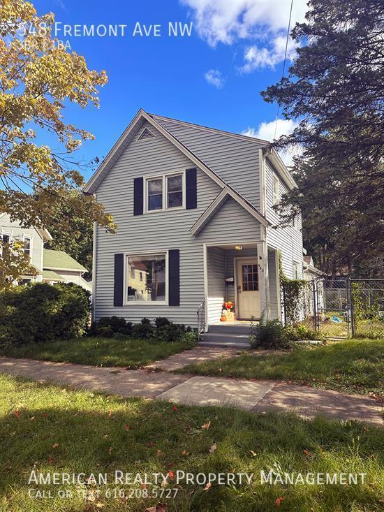 Building Photo - 548 Fremont Ave NW