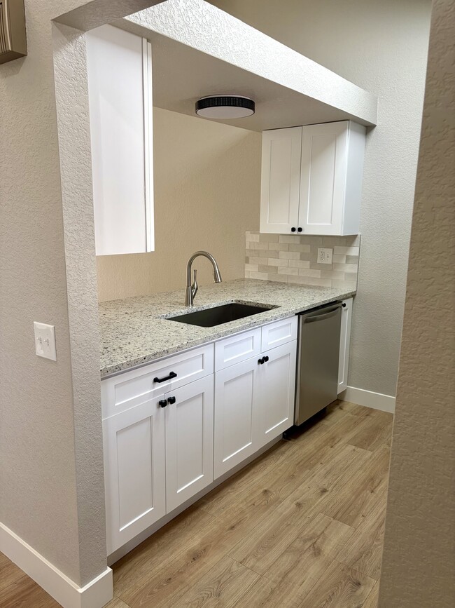 Building Photo - 4221 S Richfield Way