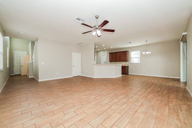 Building Photo - 6139 Trent Creek Dr