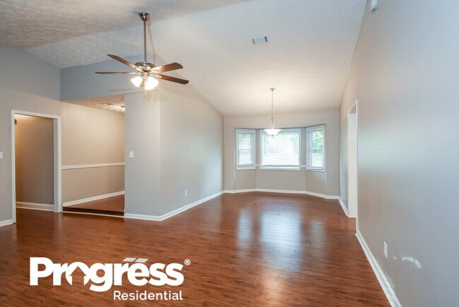Building Photo - 4371 S Landing Dr