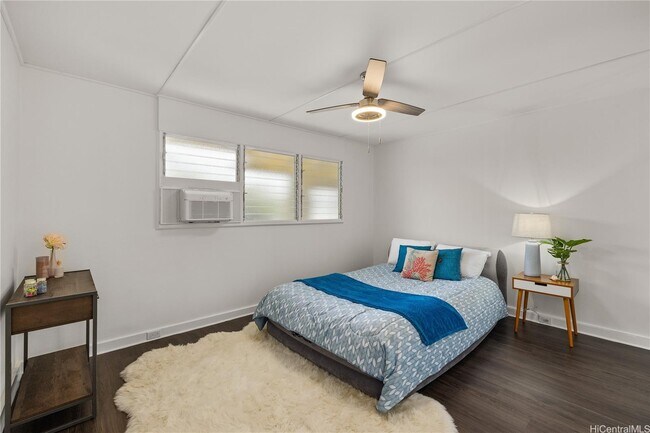 Building Photo - 1271 Kaweloka St