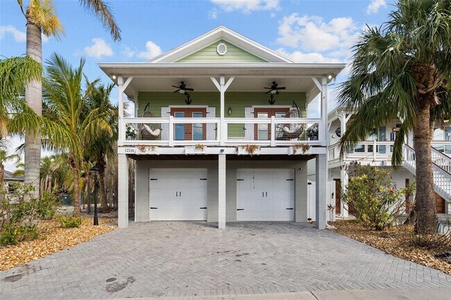 Building Photo - 12116 Lagoon Ln