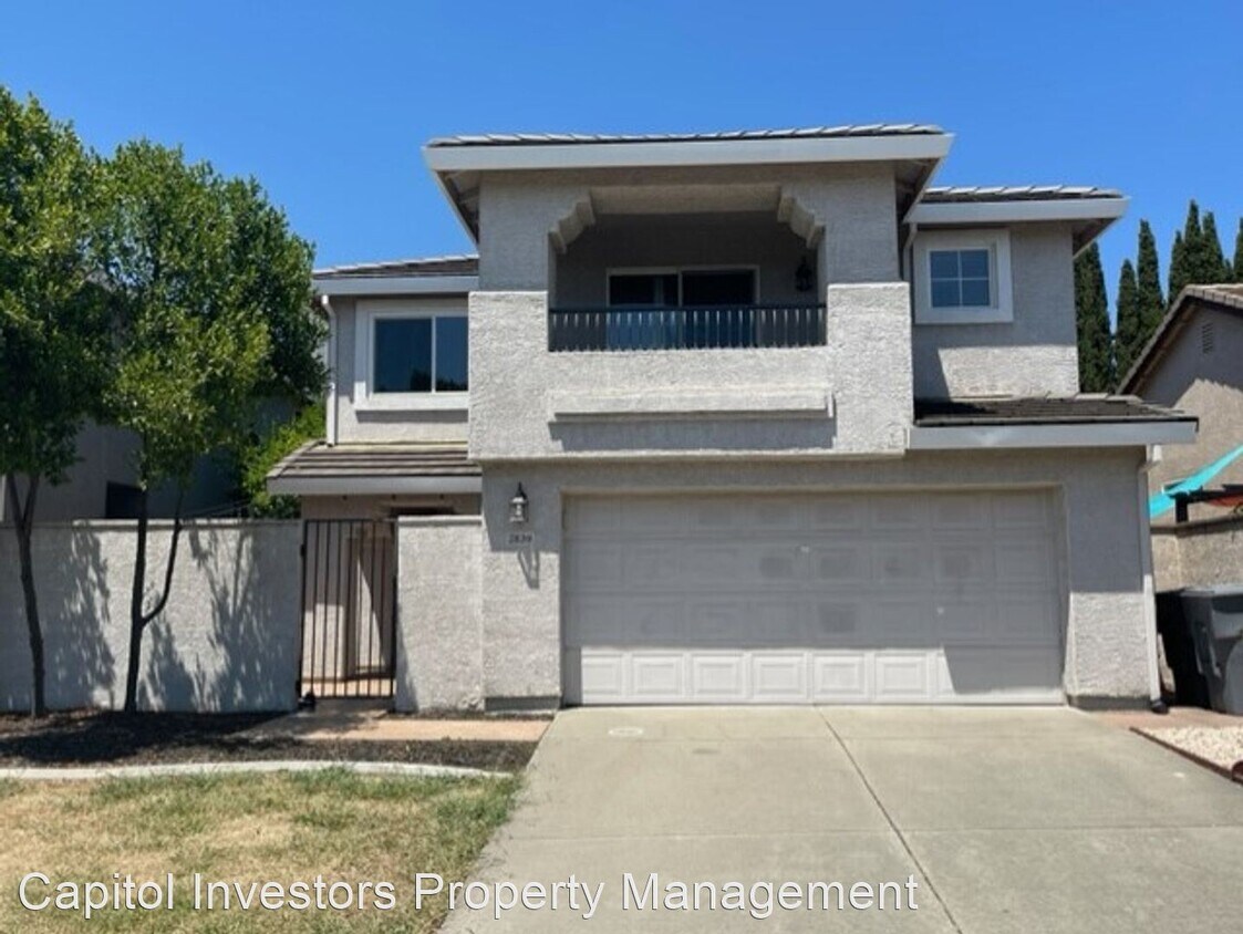 Foto principal - 3 br, 2 bath House - 2839 Key Court