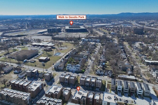 Building Photo - **2022-BUILT CONDO IN THE HEART OF WEDGEWOOD-HOUSTON WALKING DISTANCE TO GEODIS PARK**