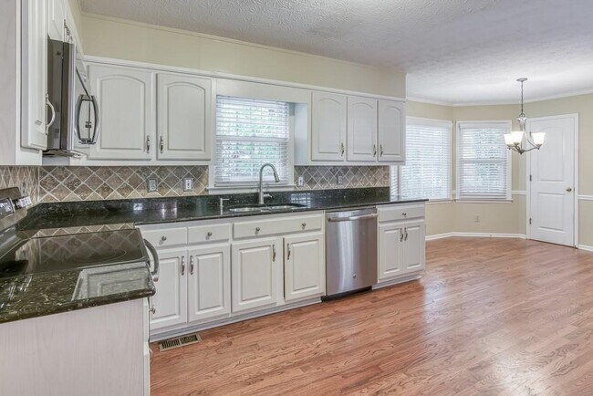 Foto del edificio - 1155 Gray Squirrel Crossing