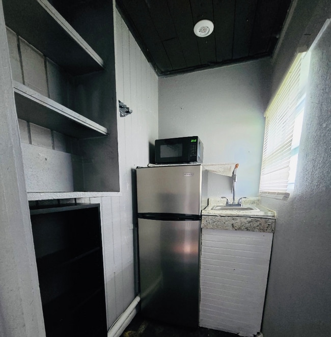 Foto del edificio - 8010 SE US Hwy 301