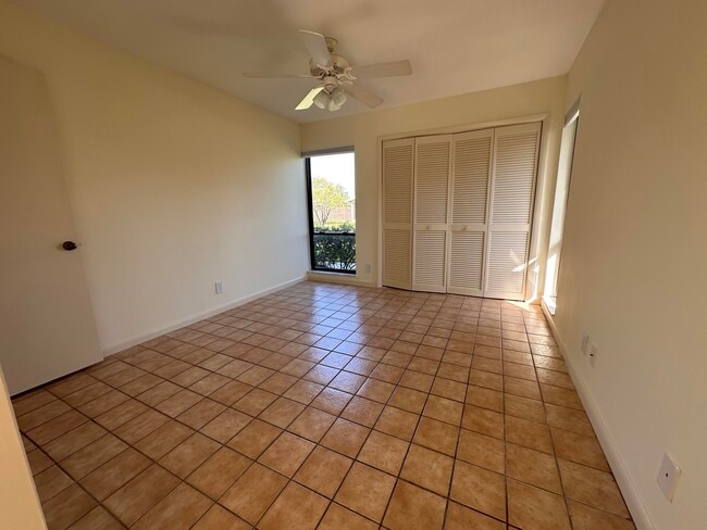Building Photo - 2687 SW Egret Pond Cir