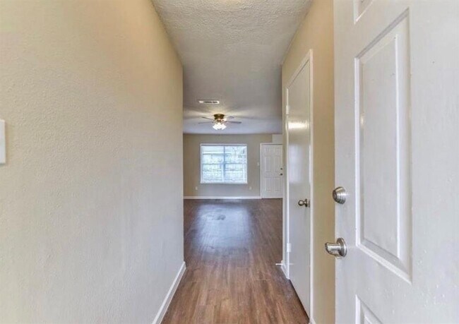 Foto del edificio - 4835 E Ridge Creek Dr