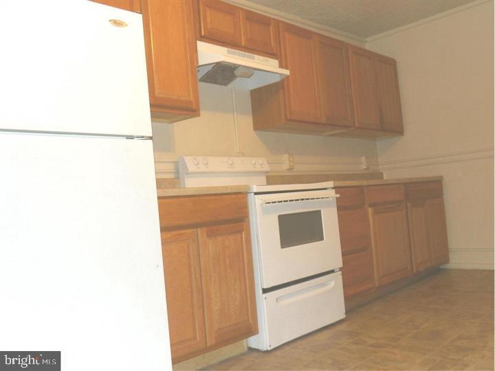 Primary Photo - 509 W King St