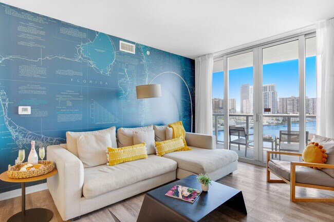 Foto del edificio - 2602 E Hallandale Beach Blvd