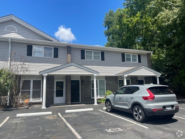 Building Photo - 1735 Boone Hall Dr